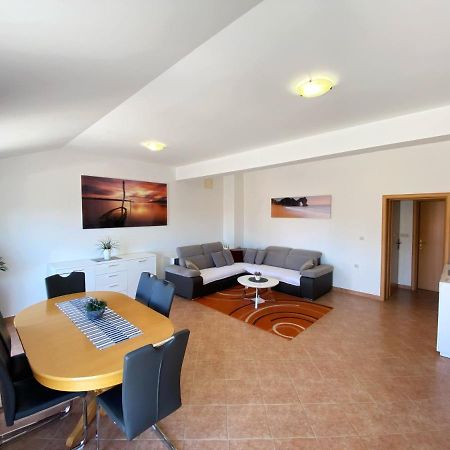 Apartments Saric Biograd Na Moru Dış mekan fotoğraf