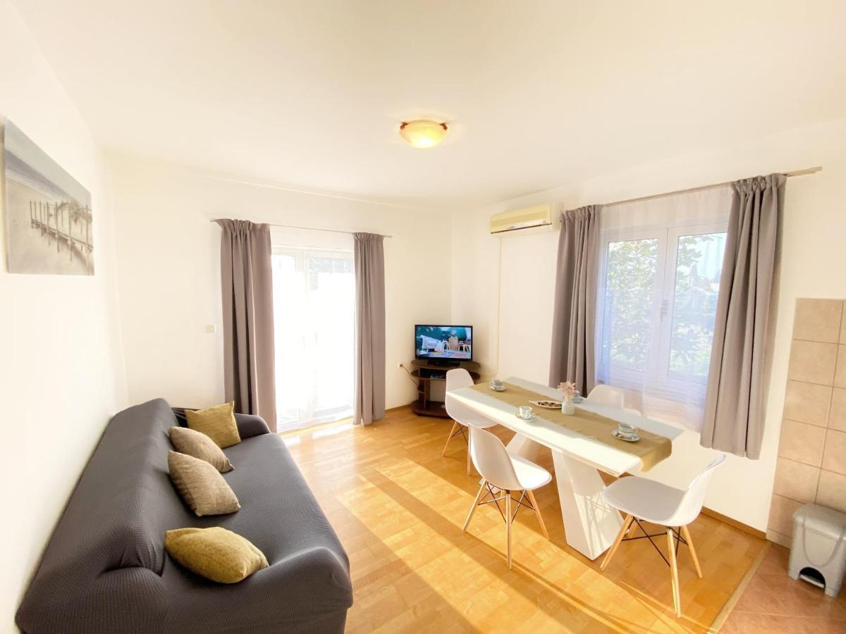 Apartments Saric Biograd Na Moru Dış mekan fotoğraf